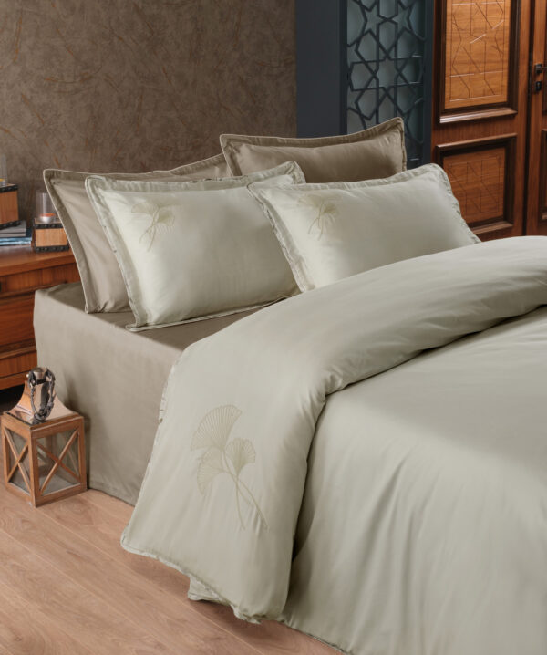 Постільна білизна La Romano Silk Satin 200×220 см Estela Wind