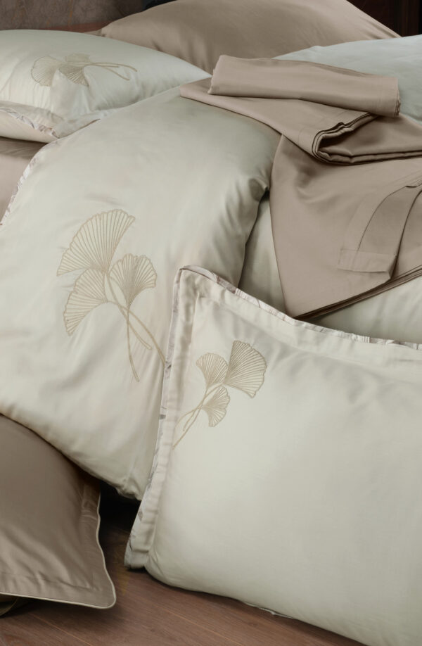 Постільна білизна La Romano Silk Satin 200×220 см Estela Wind - Image 3
