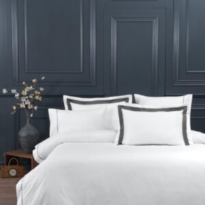 Постільна білизна La Romano Silk Satin 200×220 см Perry Steelgrey